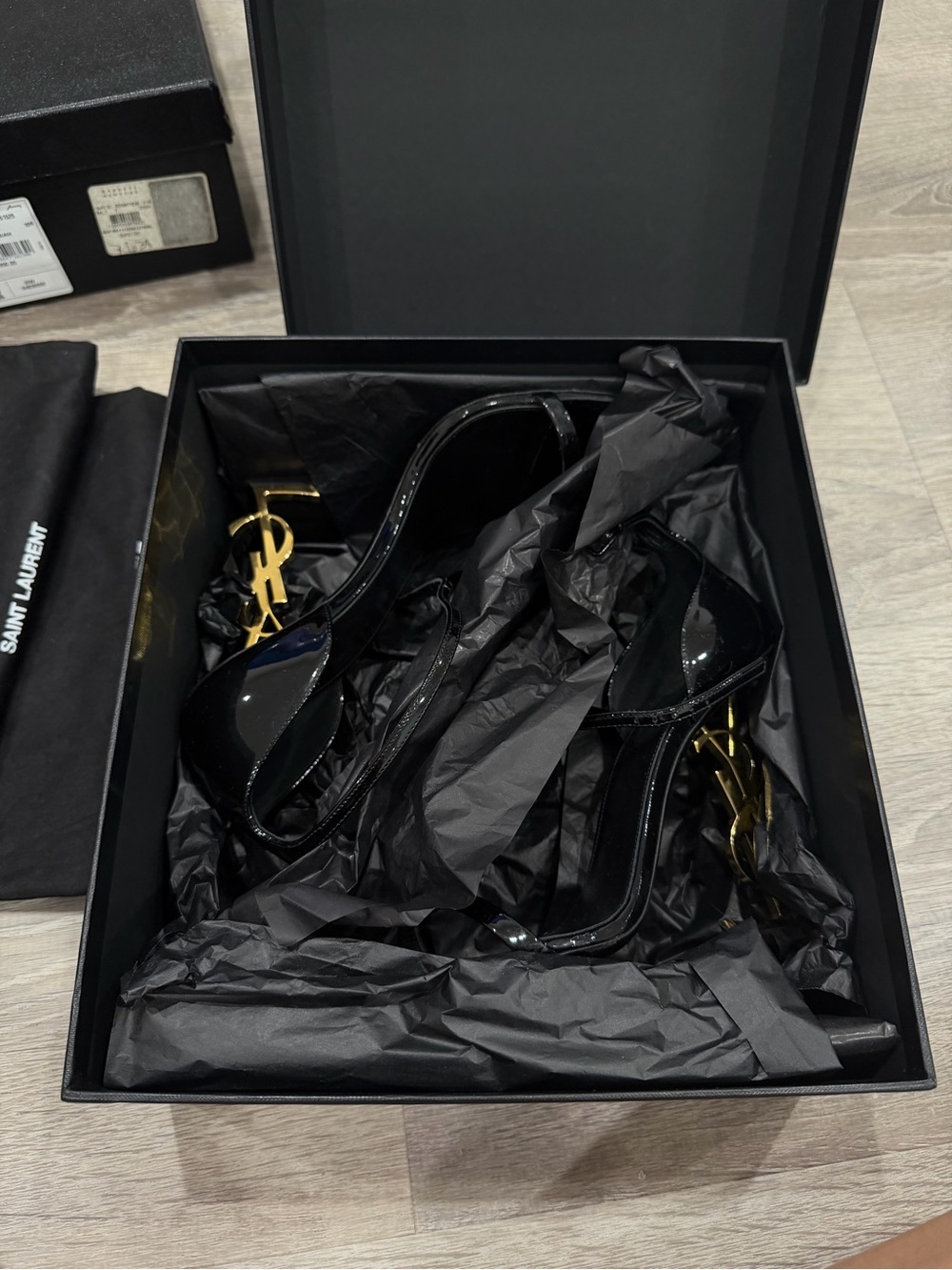 YSL - Picture 7 of 12